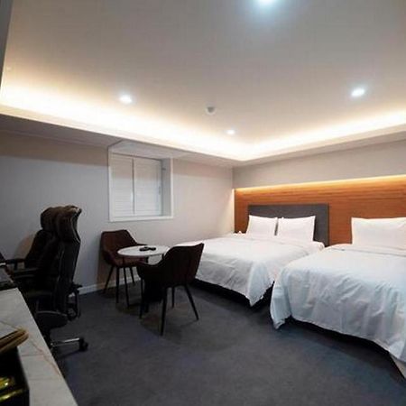 Nine Hotel Inchon Exteriör bild